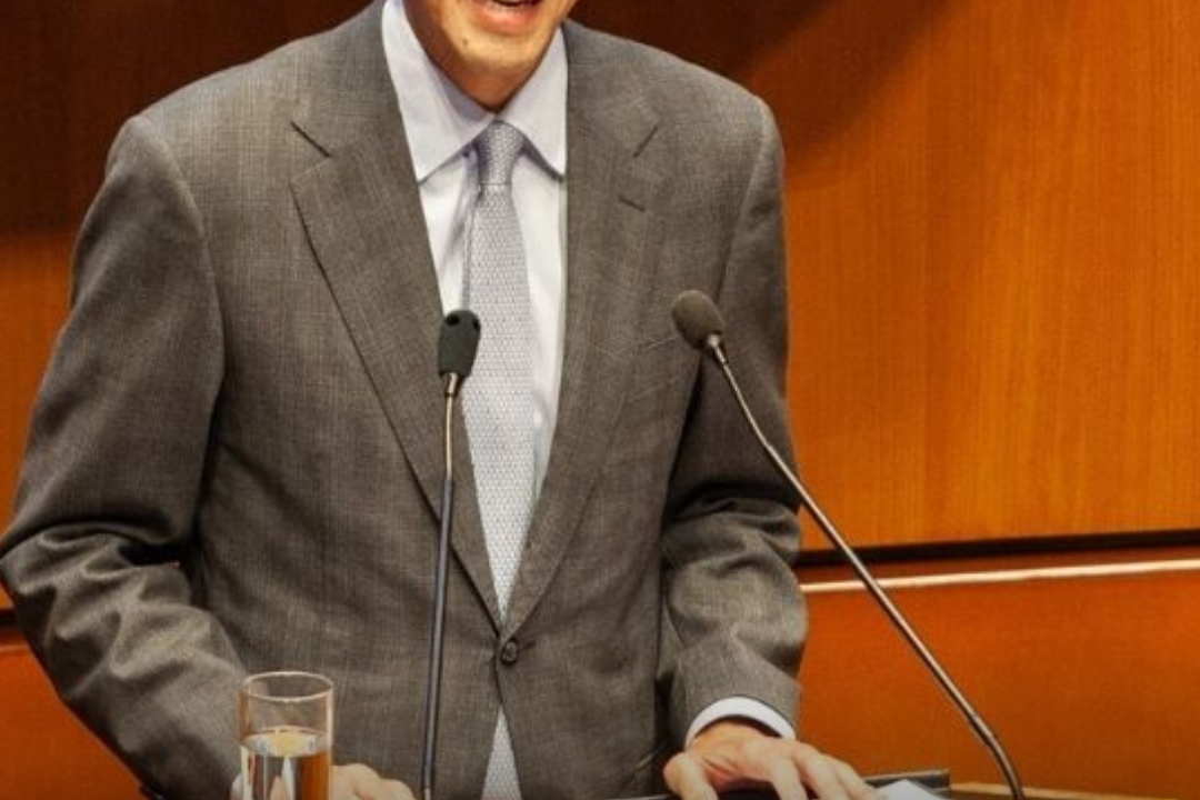 ROBERTO VELASCO DEFIENDE LA DIPLOMACIA MEXICANA: “ANTE LA PRESIÓN, SERENIDAD; ANTE LA PROVOCACIÓN, PRINCIPIOS”